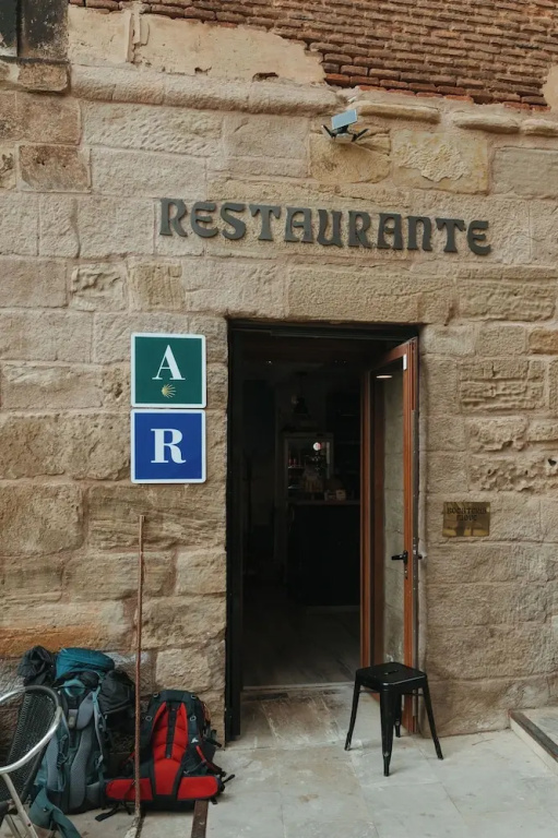 Hostel Albergue La Iglesia
