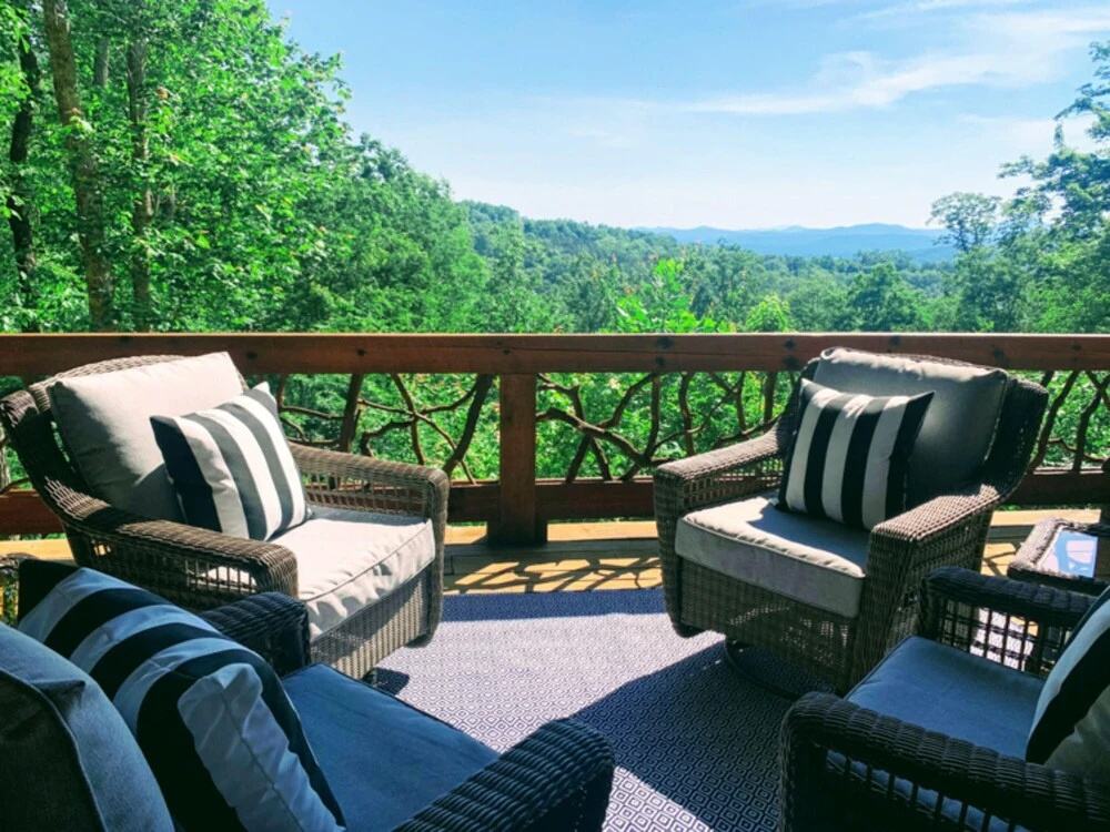 The Smokin' Buck Escape to Blue Ridge