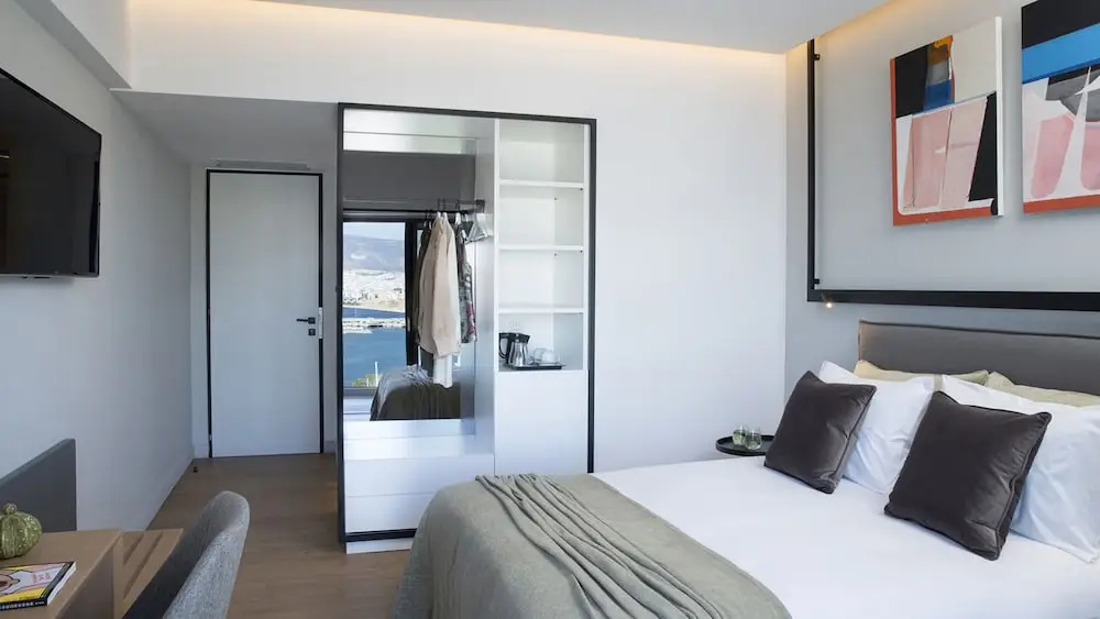 Superior Double room with sea view (full double bed)