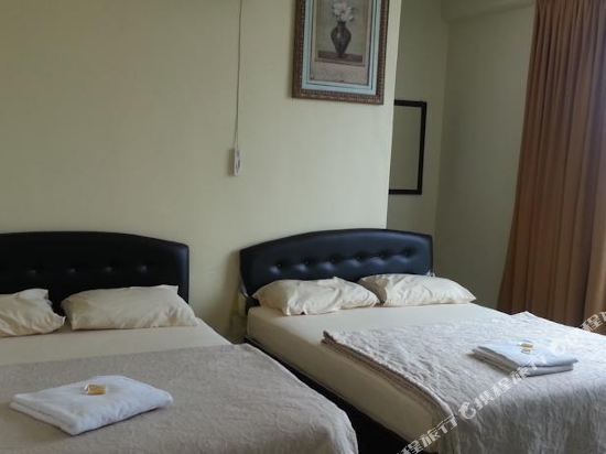 Casavilla Travellers Lodge