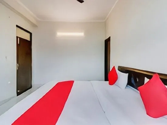 OYO Flagship 75768 Hotel Amaira