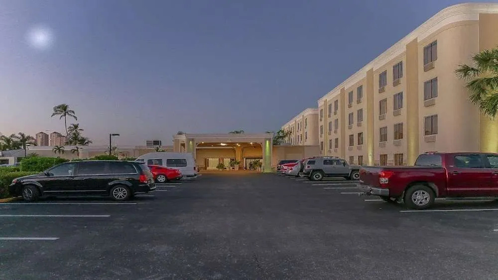 Doc Fort Myers Hotel