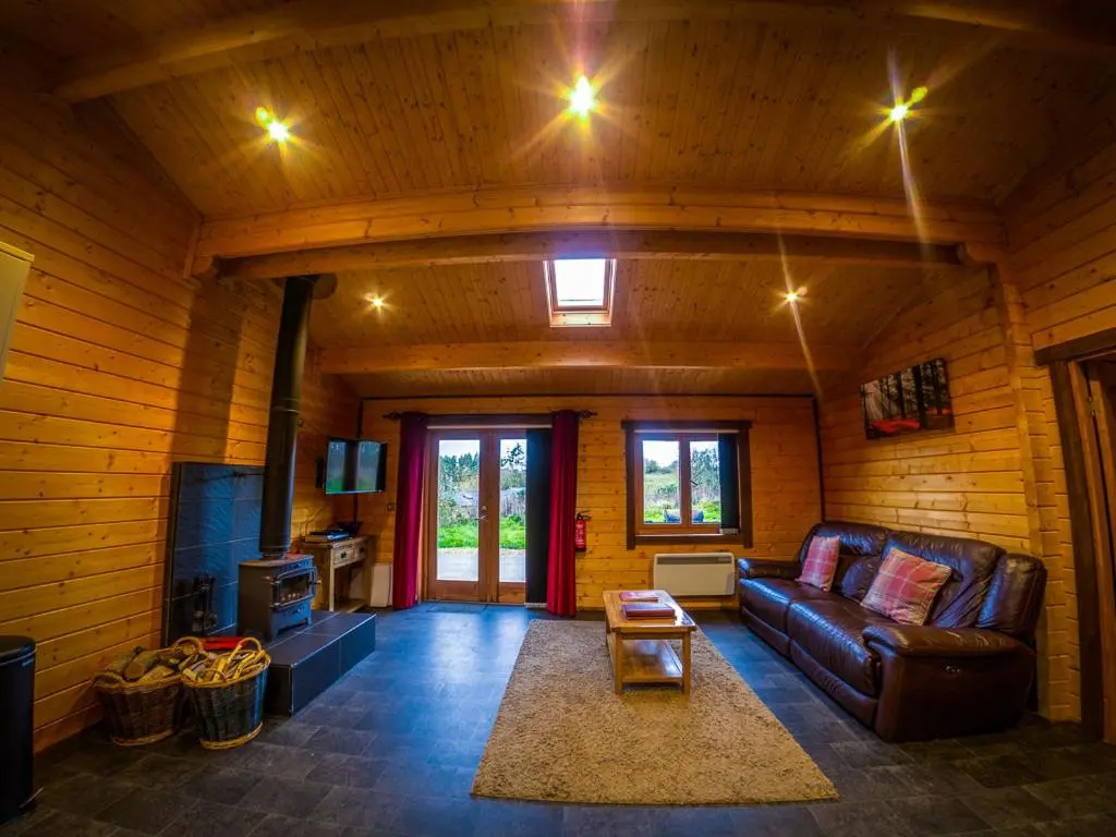 Luxury Double room (full double bed)