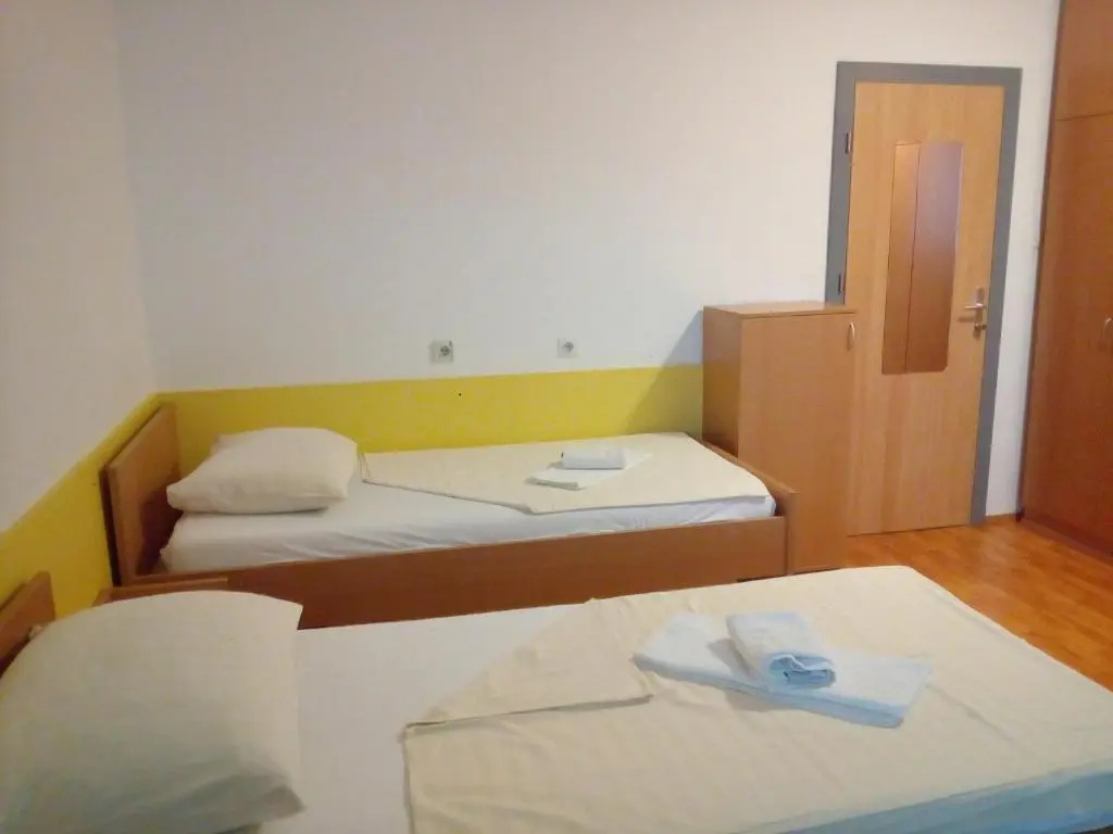Economy Double room (twin beds)