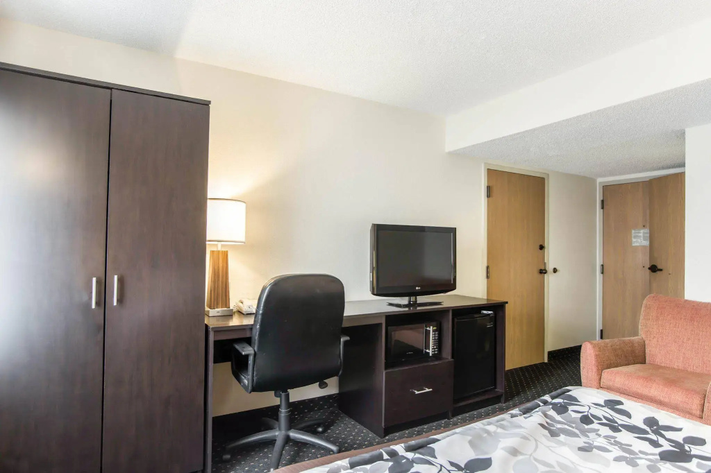 Hotel photo 25