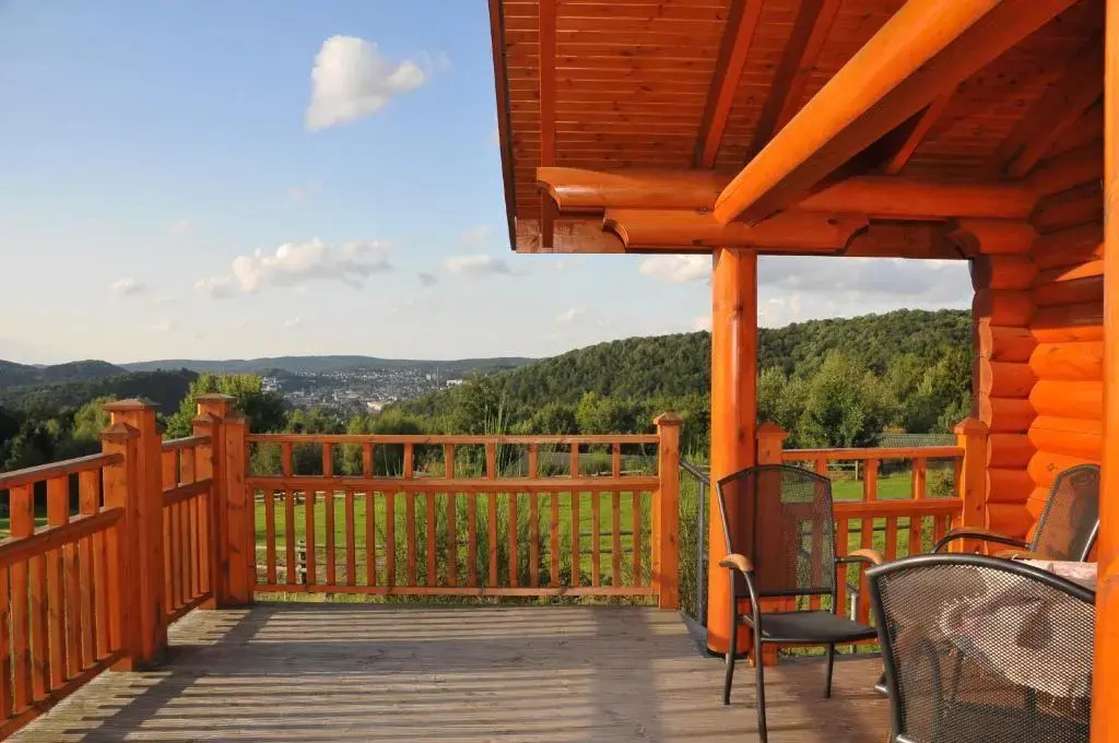 Balcony & Terrace