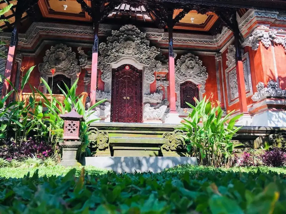 Local Family House