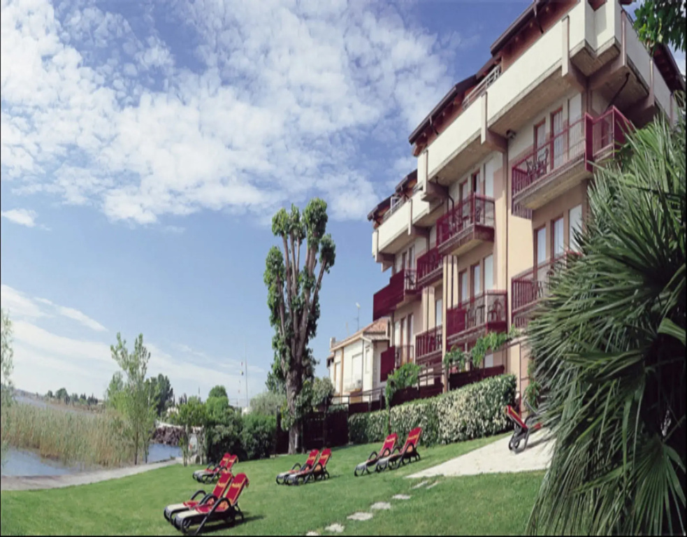 Hotel photo 13