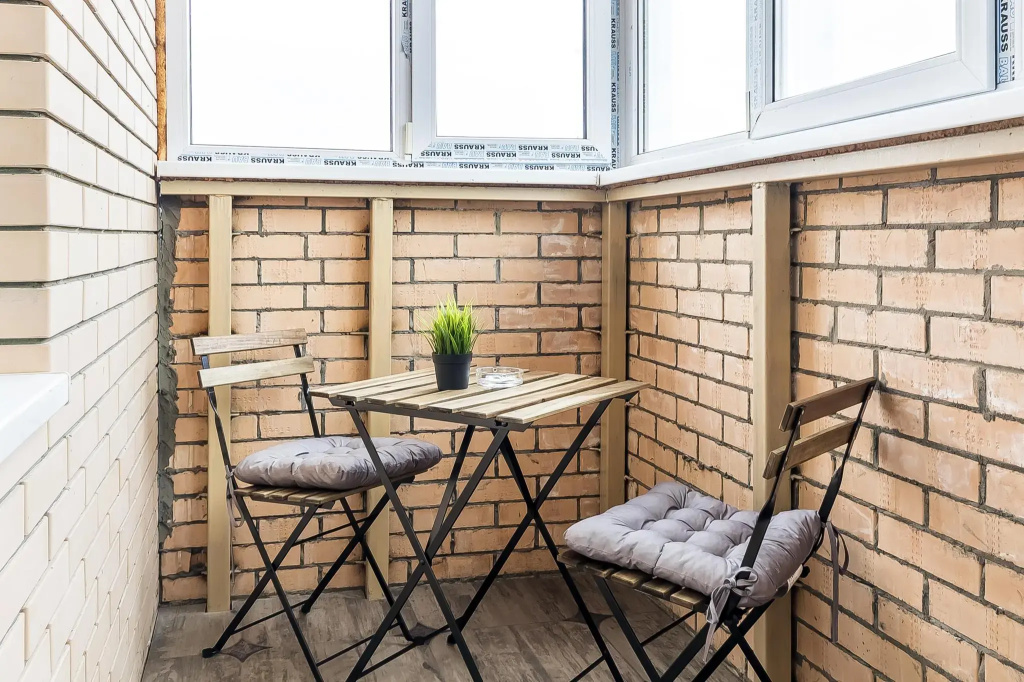 Balcony & Terrace