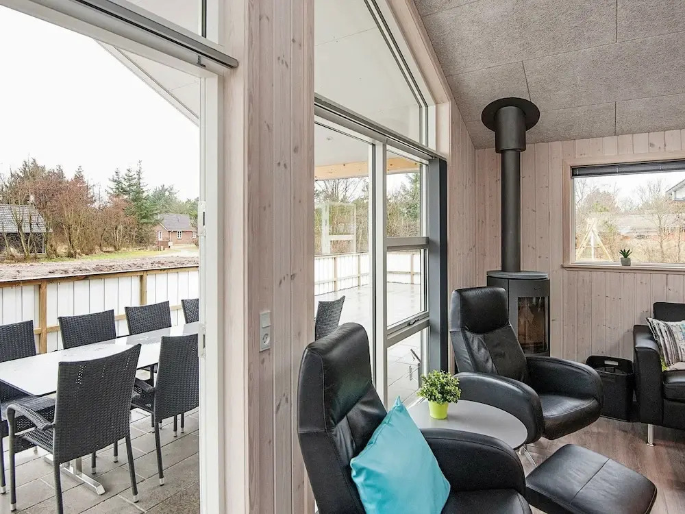 Swanky Holiday Home in Blåvand With Whirlpool - фото 6