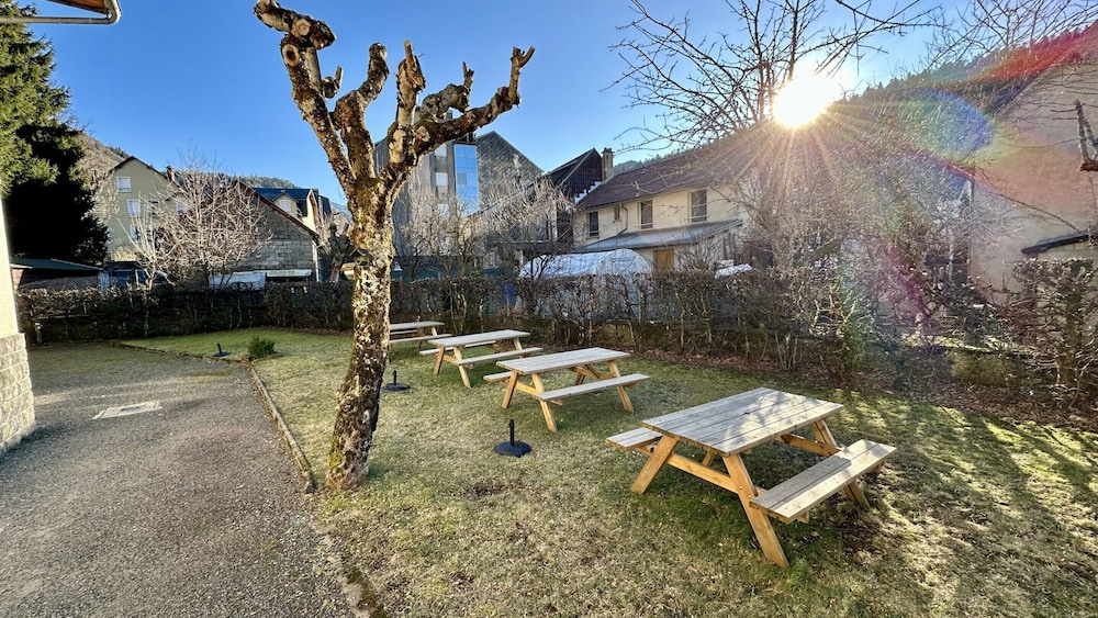 Scenic Mont-dore Couple Getaway