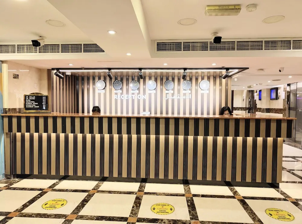 Saffron Hotel — фото