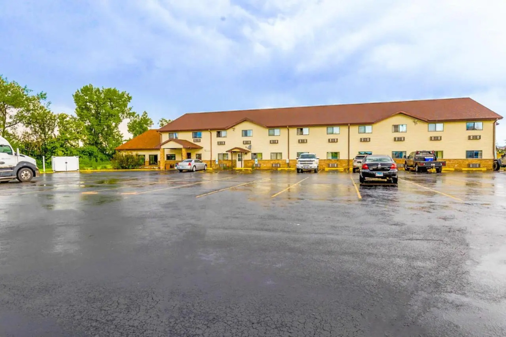 Super Rest Inn