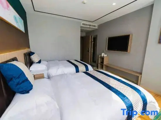 Madrigal hotel 148