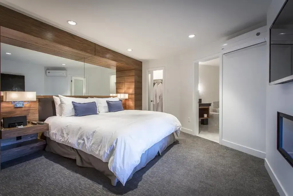 2 Bedrooms Executive Suite