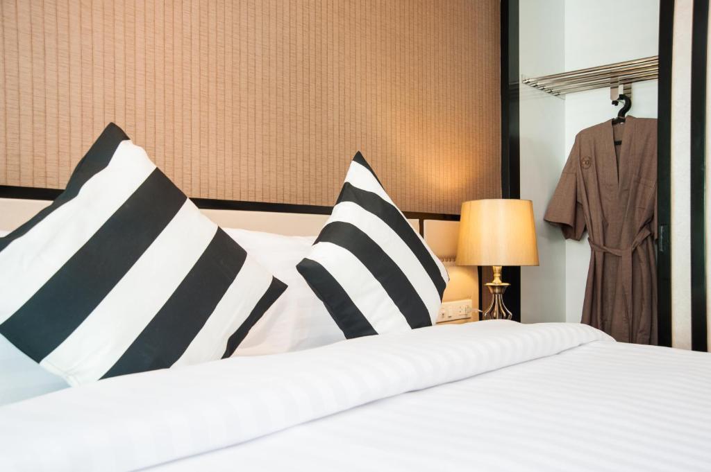 Студия с видом на бассейн в The Title KR Beach Condotel Rawai Phuket