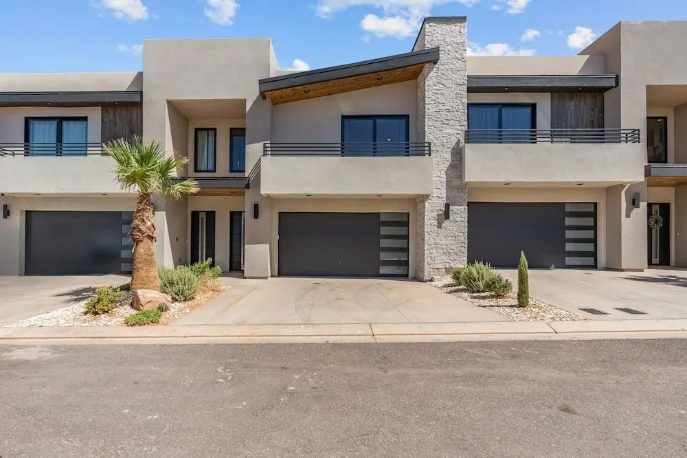 Sundance Den 3 Bedroom Home