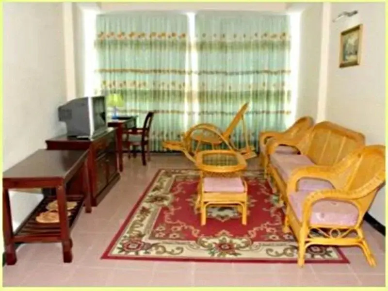 Triple Suite