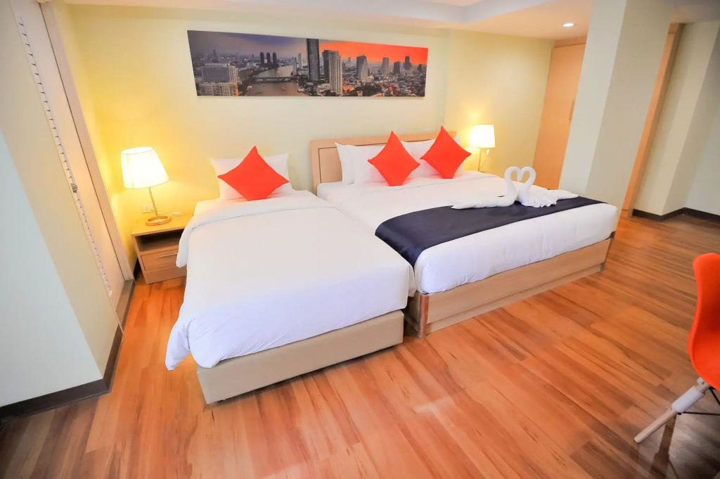 7 Days Premium Hotel at Icon Siam Station — фото