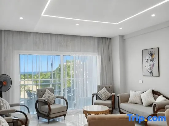 Sea view central luxury apartment 212