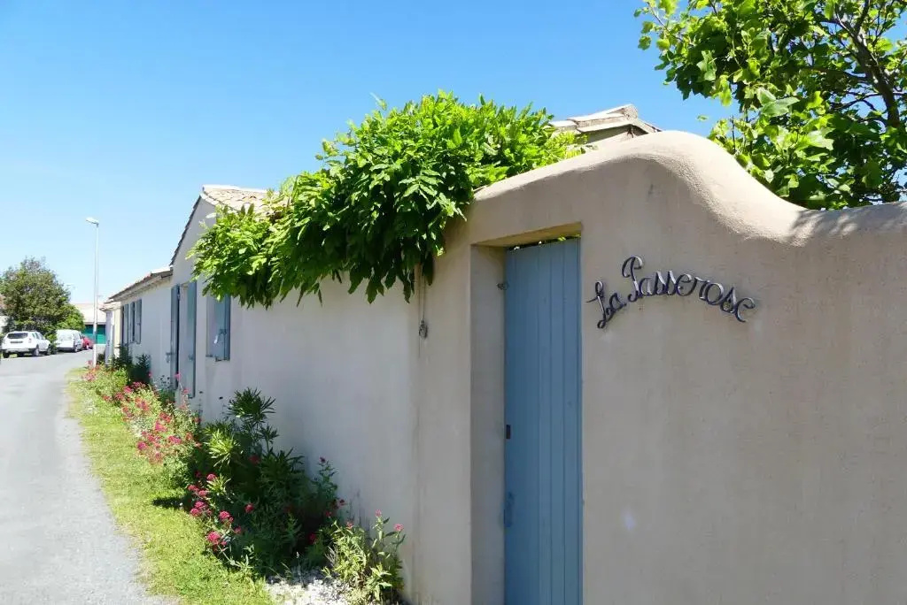 La Passerose jardin clos 300mplage la Couarde sur mer