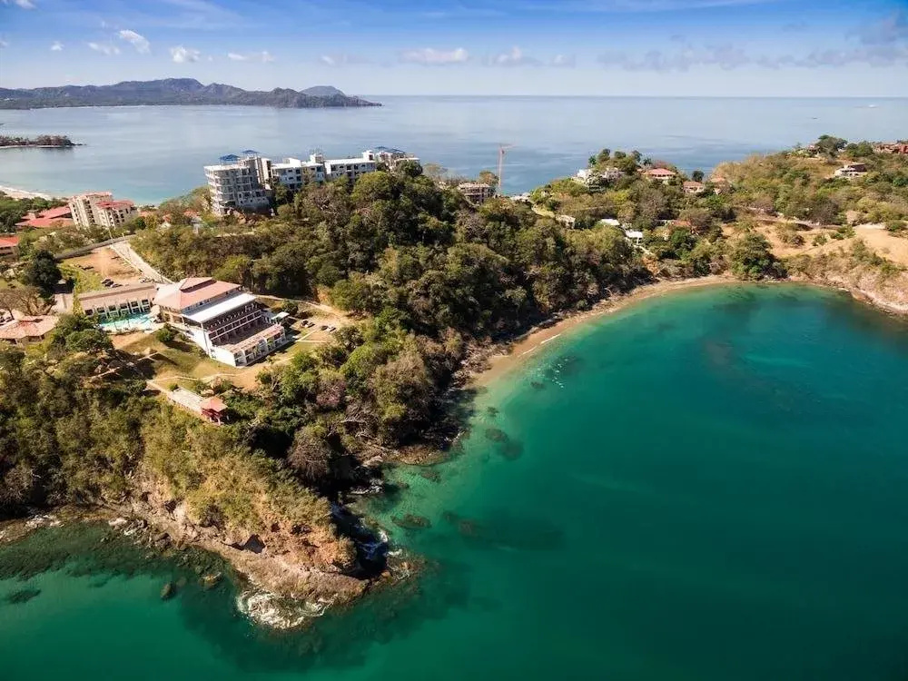 Beach & Waterfront
