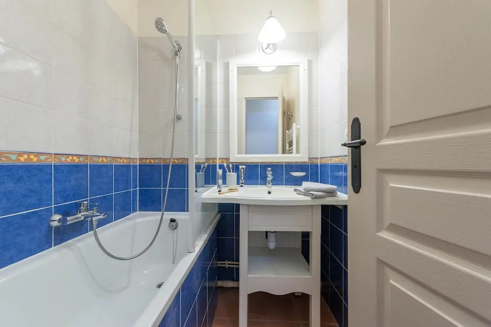 Afficher la photo 8 — 4-person Riverfront Escape