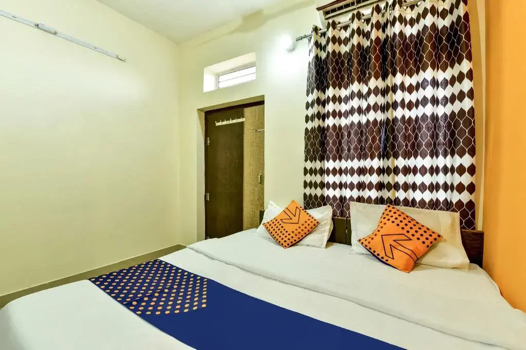 Shree Shyam Guest House by OYO Rooms