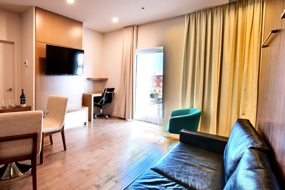Standard Family room