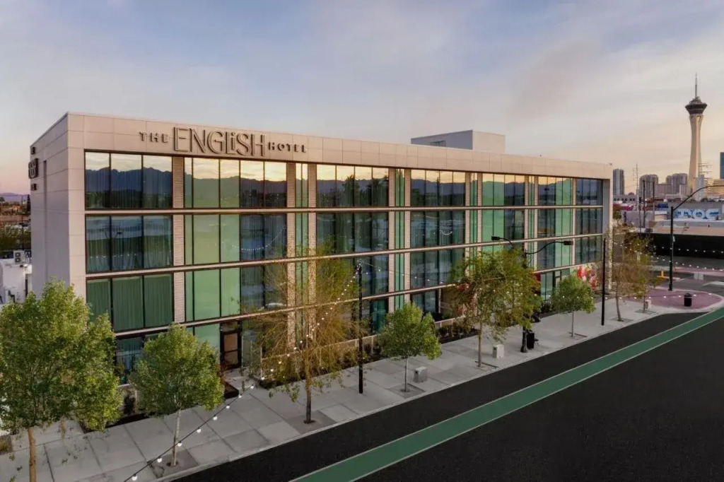 carousel image for The ENGLiSH Hotel, Las Vegas, a Tribute Portfolio Hotel