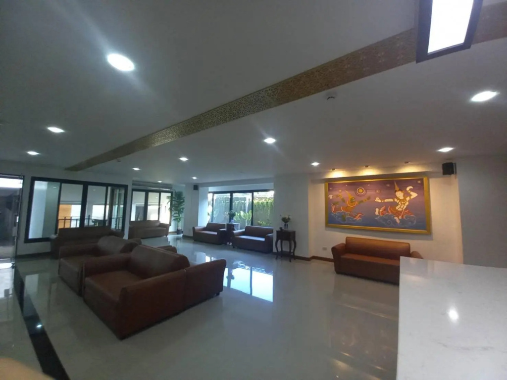 Buri Hotel and Hostel — 2