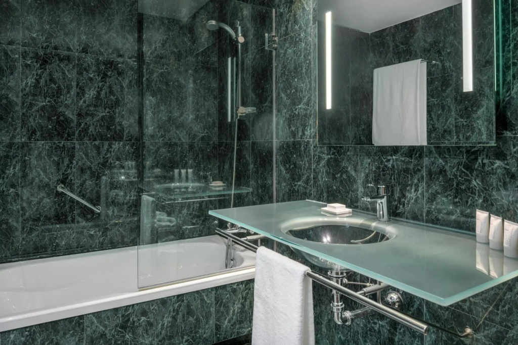 Hotel photo 8