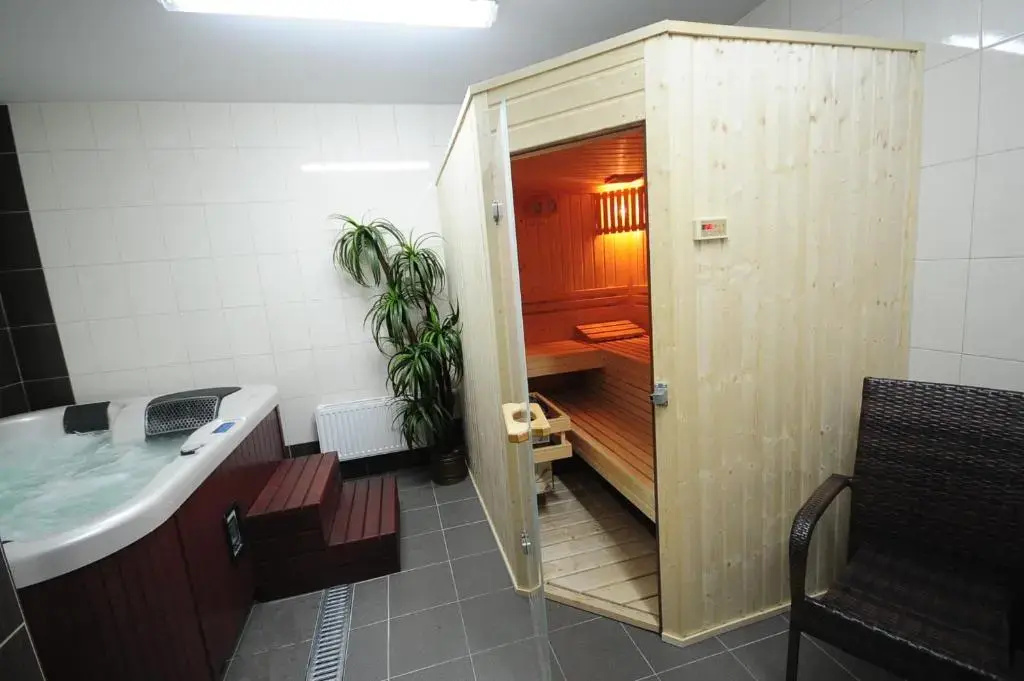 Maxim honorujemy bon turystyczny - Chambres