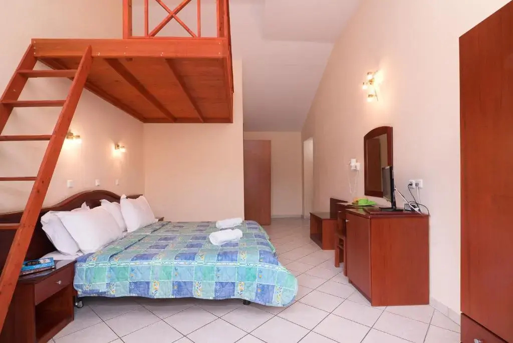 Economy room