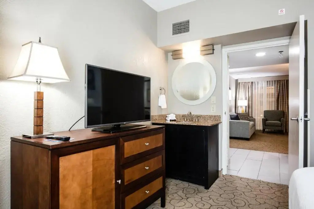 Embassy Suites by Hilton Memphis East Germantown Area - Chambres