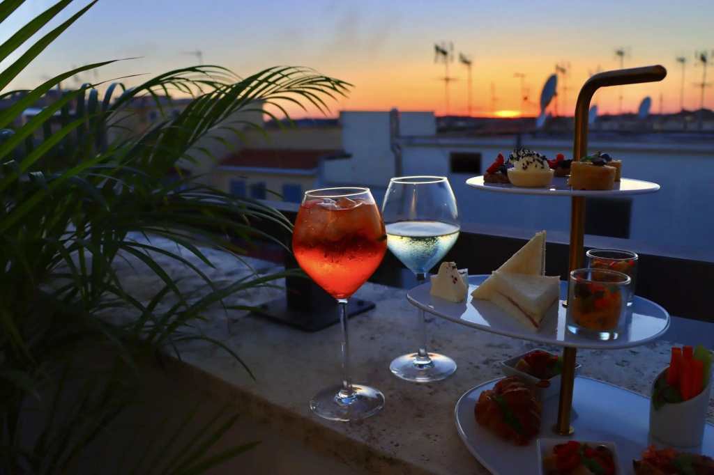 Hotel photo 8