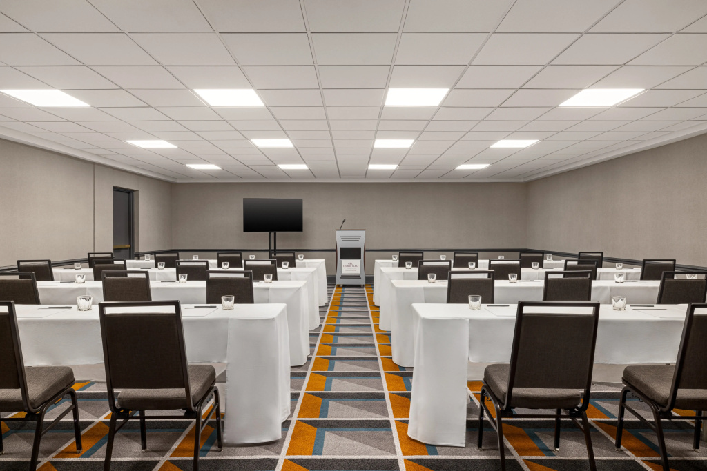 Crowne Plaza Louisville Airport Expo Ctr by IHG - Général