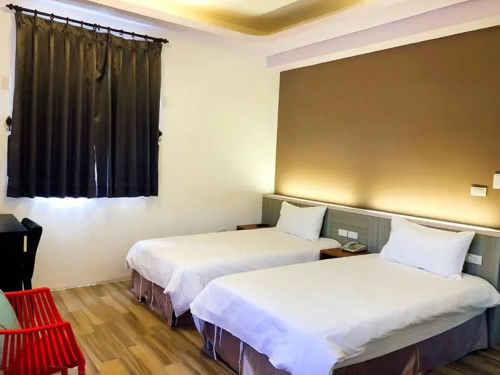 Standard Double room (full double bed)