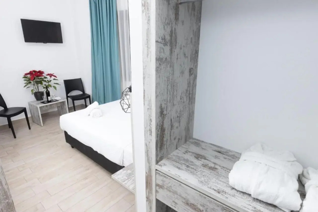 Hotel photo 8