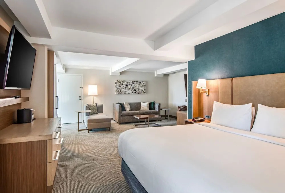 Premium room
