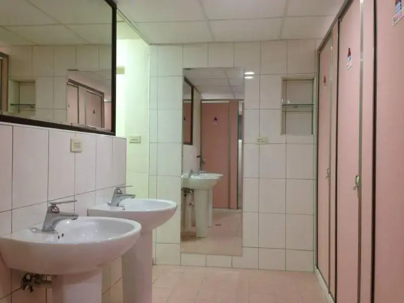Bed in Dorm (female dorm)