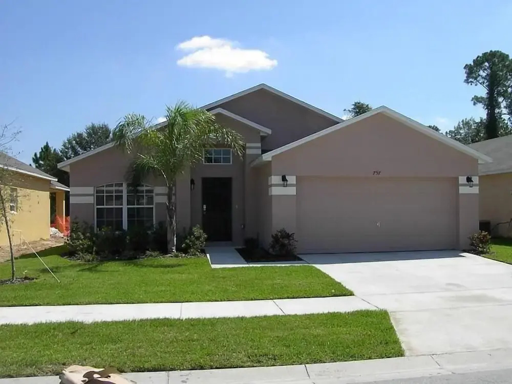 757 Sandy Ridge House 4 Bedroom by Florida Star