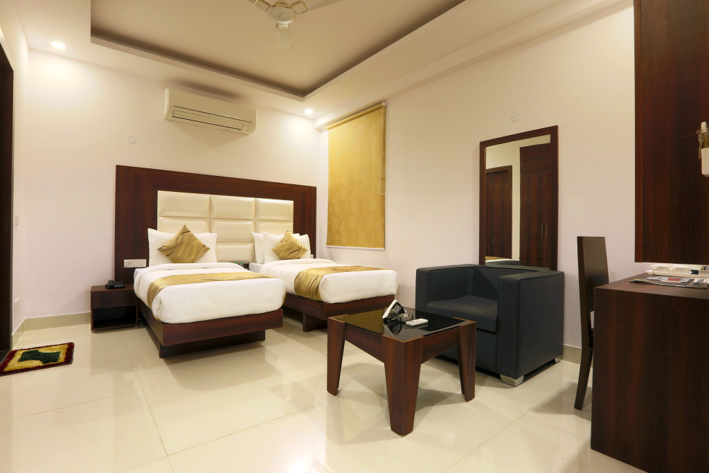 Hotel ARCH — 4