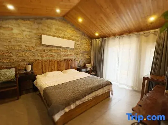 5 Bedrooms Standard room