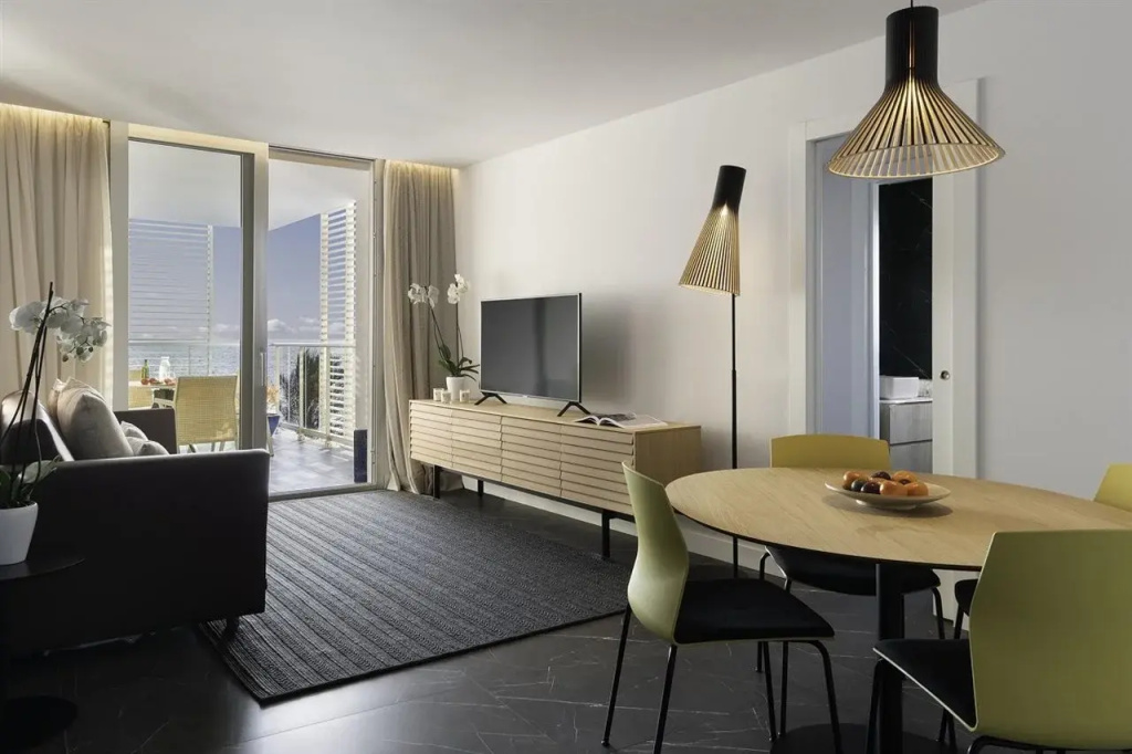 Pure Salt Residences