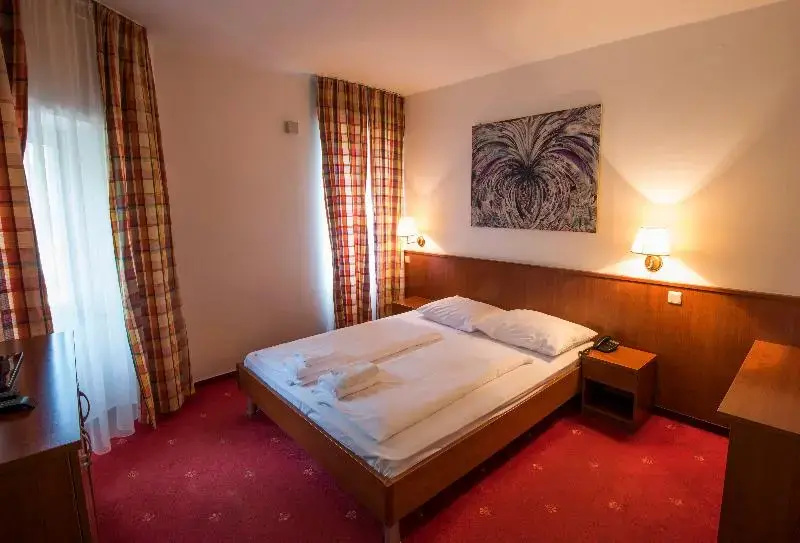 Hotel Risnjak - Chambres