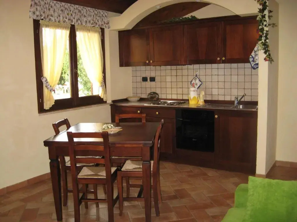 3 Bedrooms Cottage