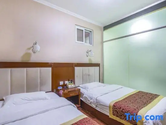Standard Double room (twin beds)