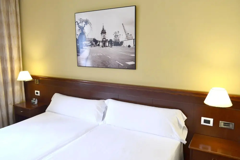 Economy Double room (twin beds)