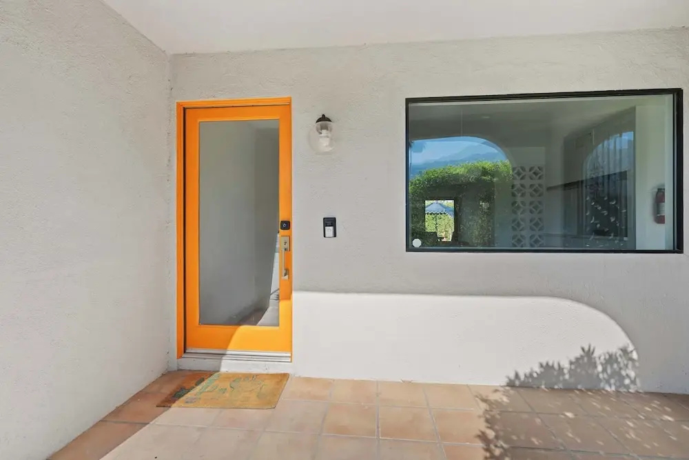 Aurora Oasis Stylish 4 BDR